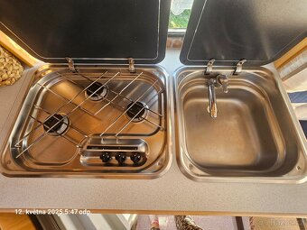 karavan Chateau Cristall 460TF - 12