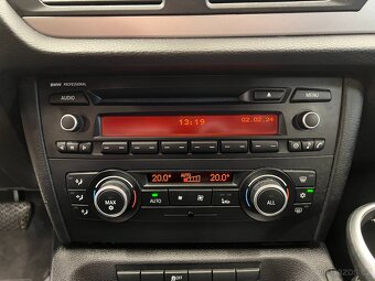 BMW X1 2.0D 18D 105 kW - 12