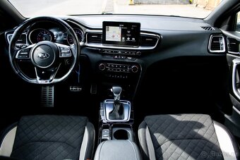 Kia Ceed SW 1,4 T-GDi A7 GT-LINE 103kW 140k - 12