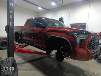 Dvousloupový zvedák BOR5000E 5000 KG NOVÝ NEPOUŽITÝ rv2025' - 12