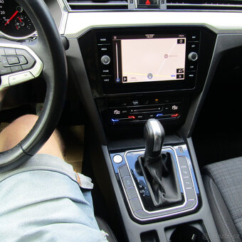 Volkswagen Passat B8 2,0TDi 110kw, FULL LED, 2021, DSG - 12
