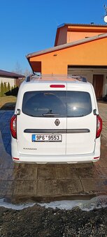 Renault Kangoo techno blue dCi 115 EDC GSR2 - 12