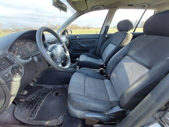 Volkswagen Golf 4  1,9TDi 66kW - 12