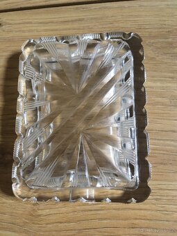 Broušená skleněná dóza malá 2x - 12