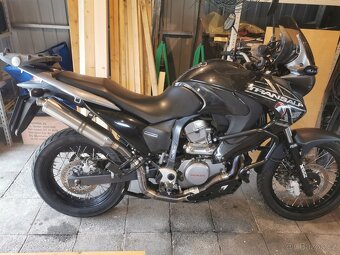 Honda Transalp XL 700 VA - 12
