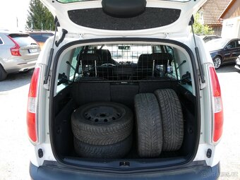 Škoda Roomster 1.2 TSi 63kW SCOUT, serviska - 12