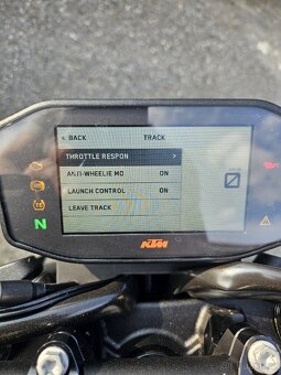 KTM 890 DUKE BLACK EDITION - 12