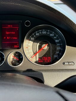 Passat B6 1.6 fsi - 12
