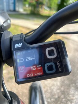 Nové lehké elektrokolo BH CORE STREET, dojezd 130km - 12