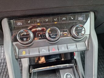 Škoda Karoq 1,6TDI 85KW STYLE WEBASTO - 12