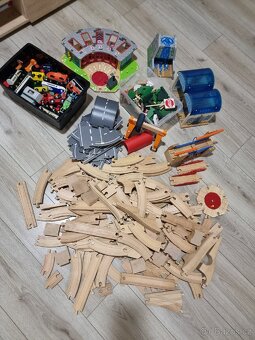 Dřevěné koleje a příslušenství - 12