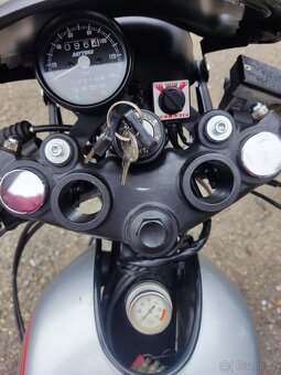 Yamaha SR 500 - 12