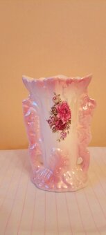 RŮZNÉ vázy, vázičky a sošky - 12