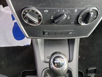 Mercedes-Benz A 1.7i, Avantgarde - 12