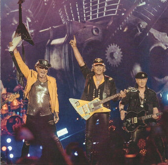 2CD Scorpions – Coming Home Live 2025 digipack - 12