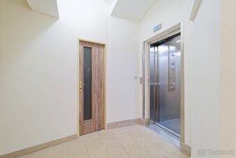 Pronájem nebytových prostor v centru Brna – 144 m² - 12