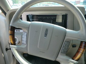 Lincoln Navigator, 5,4L V8 LPG AUTOMAT 7 MÍST TAŽNÉ - 12