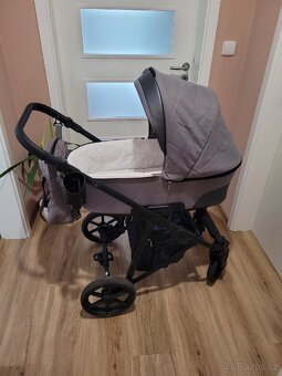 Dětský kočárek Camarelo Ollio - 12