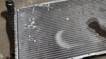 bmw e39 530D chladiče převodovka/klimatizace/intercooler - 12