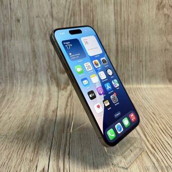 iPhone 15 Pro 128GB, nature, 100% baterie,vada na displayi - 12