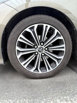 Toyota Corolla 2019 1.6 Benzin + LPG - 12