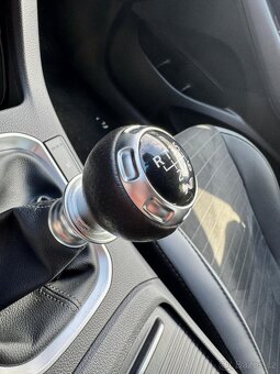 Hyundai i30 Fastback 1,6 CRDi N-line - 12