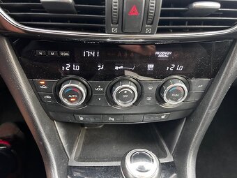 Mazda 6 2.2 Skyactiv D automat, 2013, navi,xenony,vyhř.sed. - 12
