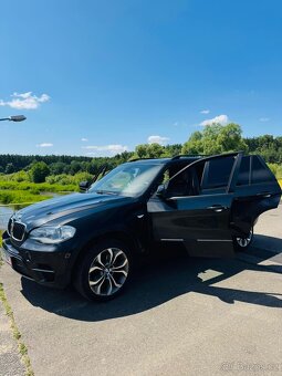 🚘 BMW X5  7mist - 12