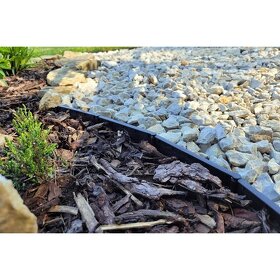 Plastový zahradní obrubník - zatloukací - 12