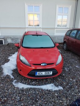 Ford Fiesta - 12