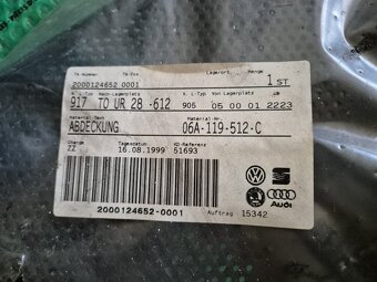 Škoda Octavia I přední část krytu motoru - 12