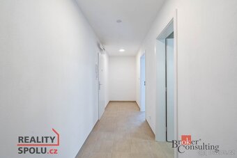 Prodej, byty/3+kk, 66 m2, Říční 2368/5, Předměstí, 56802 Svi - 12