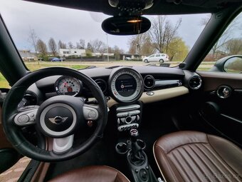 Prodám Mini Cooper Clubman JCW - 12