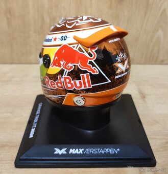 Max Verstappen - Helma 2024 + podpis karta - 12