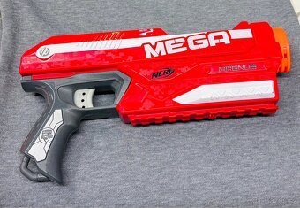 Rozprodej sbírky - plastové pistole - kuš - Hasbro Nerf - 12