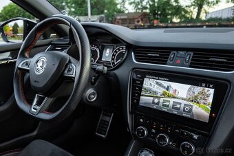 Škoda Octavia, 2.0 TDI RS DSG 135kW - 12