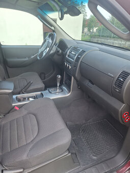 Nissan Pathfinder 2,5 DCI - 12