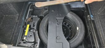 Vw passat b6 motor 1.9 tdi BLS díly - 12