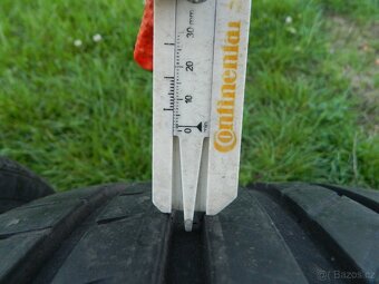 alu kola 5x108  r18+letní pneu - 12