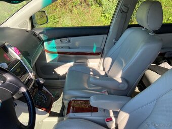 LEXUS RX 300 - 12
