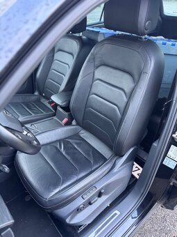 SEAT Tarraco 2.0TSI Xcellence 4x4 140kW Kamera Kessy 95tKM - 12