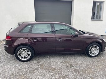 Audi A3 Sportback 1.6Tdi 81kw rok 2013 - 12