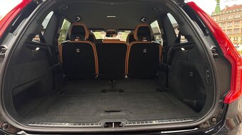 Volvo XC90 Inscription 7 místní - 12