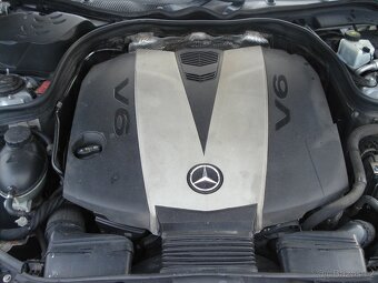 Mercedes-Benz E 350 CDI 4MATIC(4 x 4) - 12