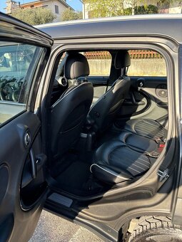 Mini Cooper SD Countryman - 12