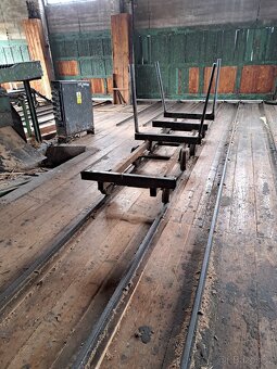 Vybavení pilnice - 12