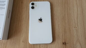 Apple iPhone 11 64gb - 12