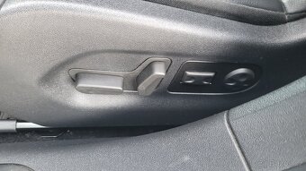 Prodám Citroën C5 2.0HDI 180 Eclusive - 12