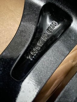 Original alu zimní Mercedes GLC r17 + 235/65/17 99% - 12