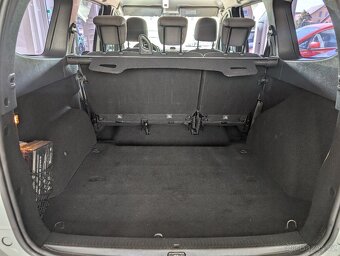 DACIA LODGY 1.6i 61kW 2014 KAMERA TAŽNÉ JEN 135TKM - 12